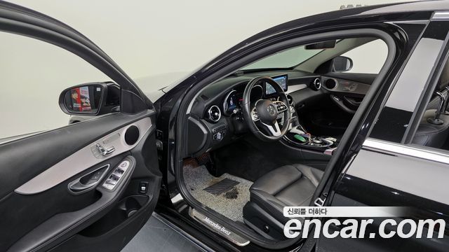 Mercedes-Benz C-Class (W205) C220 d 4MATIC 2020 — фото 10