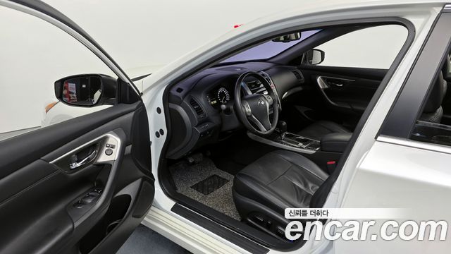 Nissan Altima 2.5 L33 2016 — фото 10