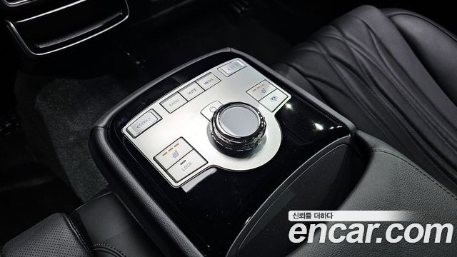 Genesis G80 (RG3) Gasoline 2.5 Turbo AWD 2025 — фото 20