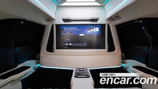 Kia Carnival (IV) Gasoline 9-Seater Hi Limousine (7-seater Limousine(Special vehicle) 2026 — фото 18