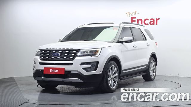 Ford Explorer 2.3 Limited 4WD 5th