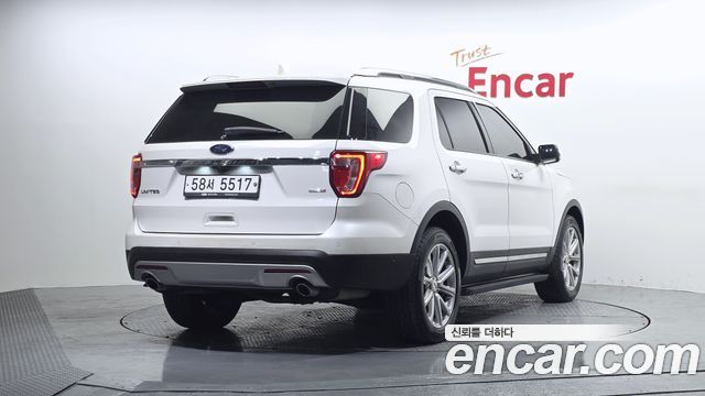 Ford Explorer 2.3 Limited 4WD 5th 2017 — фото 2