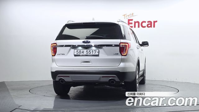 Ford Explorer 2.3 Limited 4WD 5th 2017 — фото 4