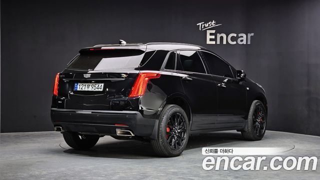 Cadillac XT5 3.6 Premium AWD 2019 — фото 2
