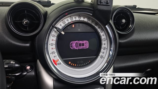 MINI Cooper D Countryman Standard 1st 2013 — фото 15