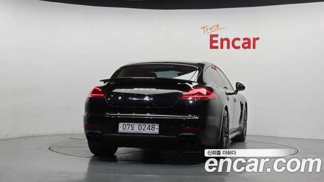 Porsche Panamera 4.8 GTS 970 2016 — фото 4