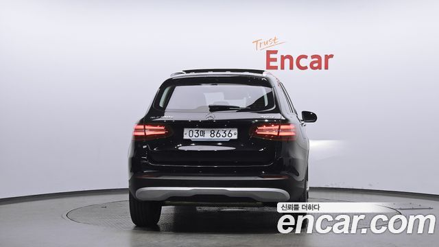 Mercedes-Benz GLC-Class (X253) GLC350e 4MATIC Premium 2019 — фото 4