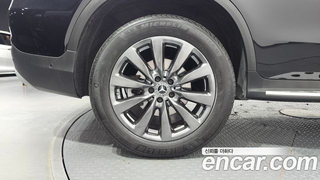 Mercedes-Benz GLC-Class (X253) GLC350e 4MATIC Premium 2019 — фото 5