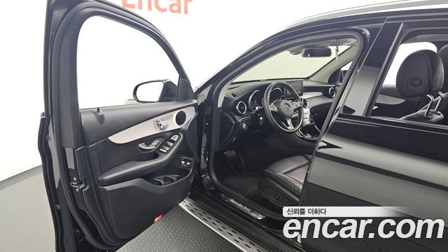 Mercedes-Benz GLC-Class (X253) GLC350e 4MATIC Premium 2019 — фото 10