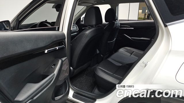 Kia Seltos Gasoline 1.6 Turbo 2WD Prestige 2023 — фото 12