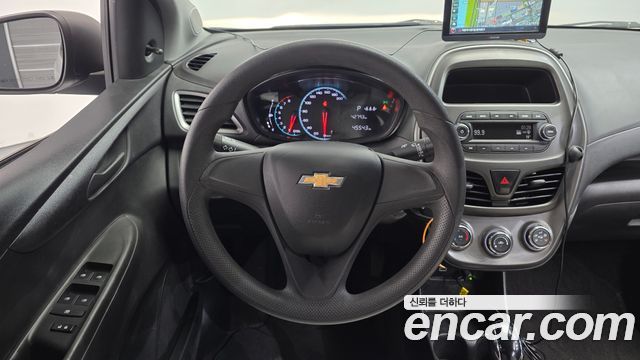 Chevrolet Spark LS 2021 — фото 13