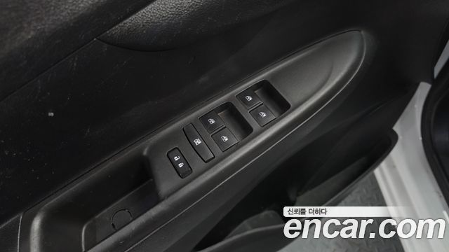 Chevrolet Spark LS 2021 — фото 19