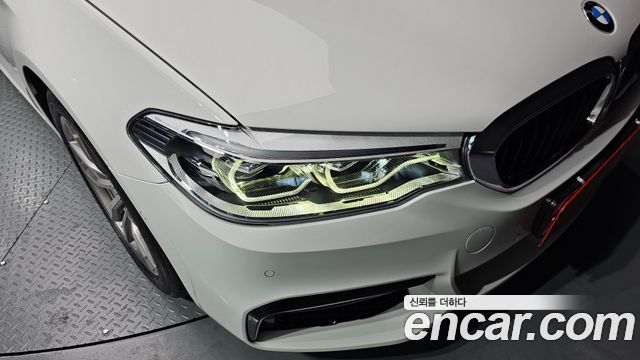 BMW 5 Series (G30) 520d xDrive M Sport Package Plus 2017 — фото 22