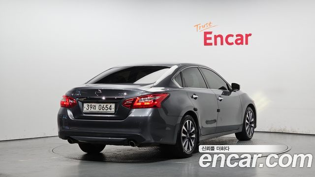 Nissan Altima 2.5 L33 2017 — фото 2