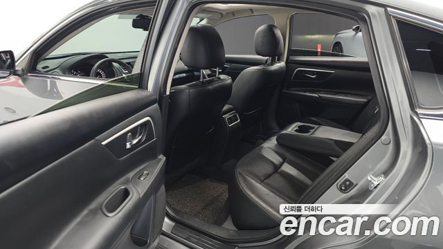 Nissan Altima 2.5 L33 2017 — фото 12