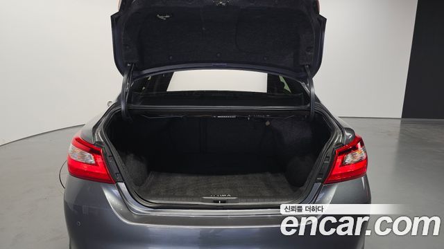 Nissan Altima 2.5 L33 2017 — фото 20