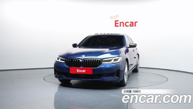 BMW 5 Series (G30) 523d Luxury 2021 — фото 3
