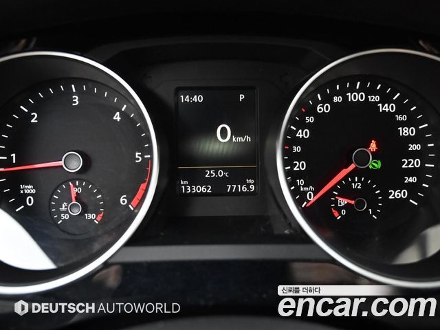 Volkswagen Jetta 2.0 TDI BlueMotion Premium 6th 2015 — фото 8