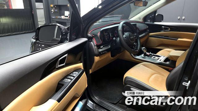 Kia Carnival (IV) Diesel 9-Seater Prestige 2022 — фото 10
