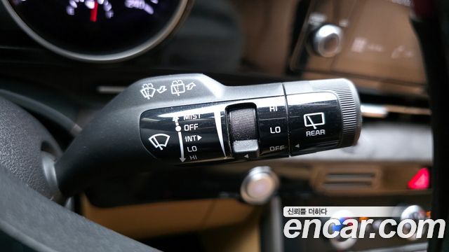 Kia Carnival (IV) Diesel 9-Seater Prestige 2022 — фото 27
