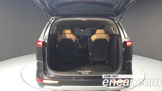 Kia Carnival (IV) Diesel 9-Seater Prestige 2022 — фото 30