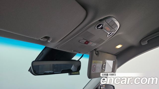 Hyundai Grandeur (IG) 3.0 LPi Rent Car Modern 2022 — фото 17