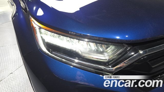 Honda CR-V (V) 2.0 Hybrid Touring 4WD 2022 — фото 22