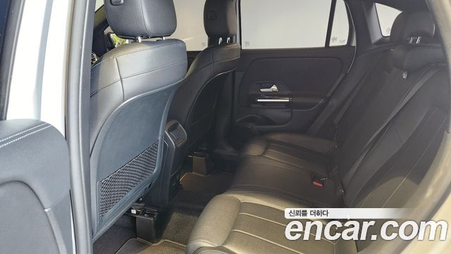 Mercedes-Benz GLA-Class (H247) GLA220 2021 — фото 10