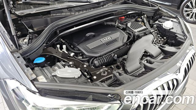 BMW X1 (F48) xDrive 20i xLine 2021 — фото 6