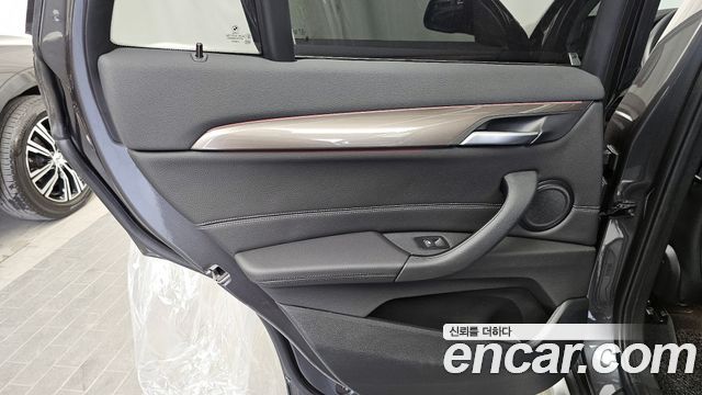 BMW X1 (F48) xDrive 20i xLine 2021 — фото 25