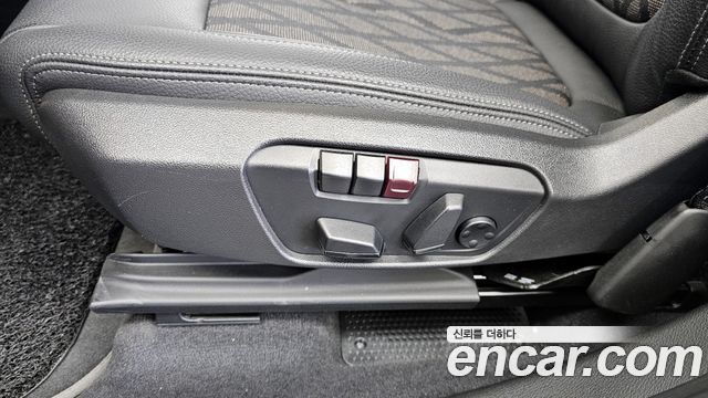 BMW X1 (F48) xDrive 20i xLine 2021 — фото 26