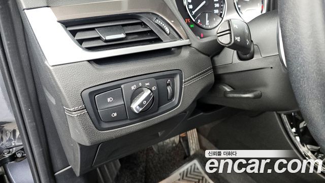 BMW X1 (F48) xDrive 20i xLine 2021 — фото 27