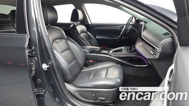 Hyundai Grandeur (IG) 2.5 Premium Choice 2021 — фото 11