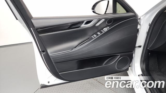 Genesis G80 (RG3) Gasoline 2.5 Turbo AWD 2022 — фото 24