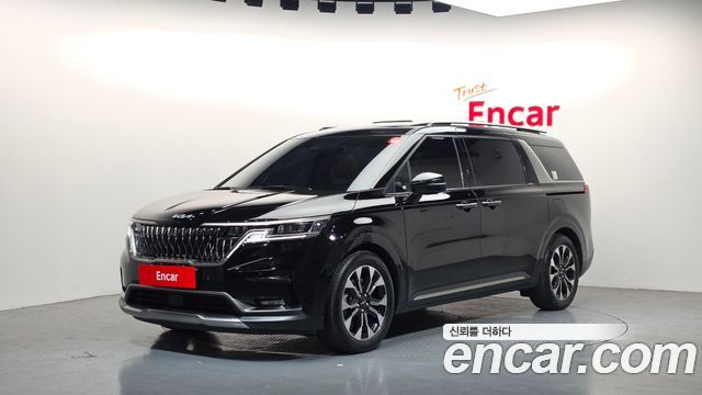 Kia Carnival (IV) Gasoline 7-Seater Signature 2023 — фото 1