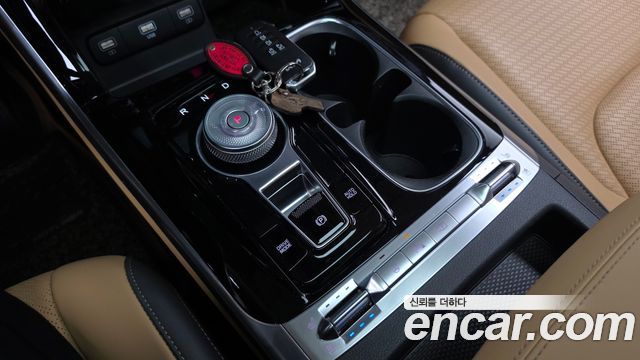 Kia Carnival (IV) Gasoline 7-Seater Signature 2023 — фото 9