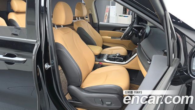 Kia Carnival (IV) Gasoline 7-Seater Signature 2023 — фото 12