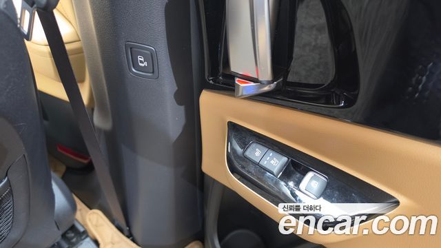 Kia Carnival (IV) Gasoline 7-Seater Signature 2023 — фото 17
