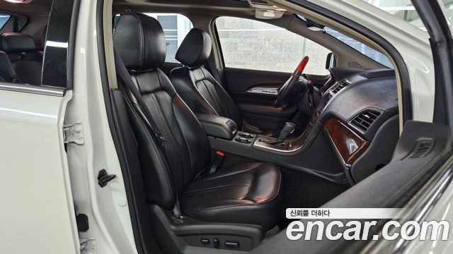 Lincoln MKX 3.7 AWD 2013 — фото 11