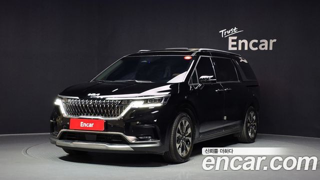 Kia Carnival (IV) Gasoline 9-Seater Signature 2023 — фото 1