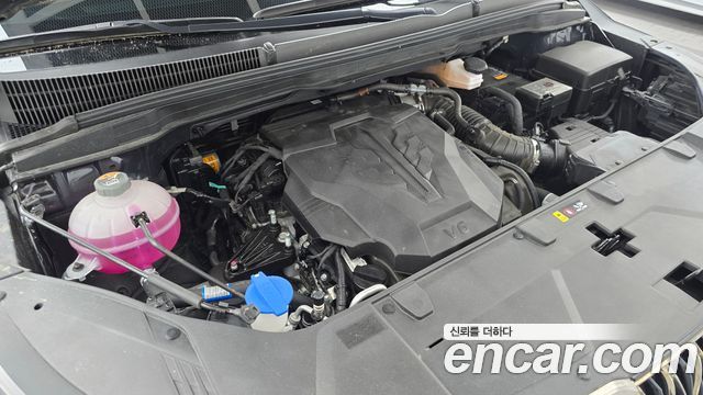 Kia Carnival (IV) Gasoline 9-Seater Signature 2023 — фото 6
