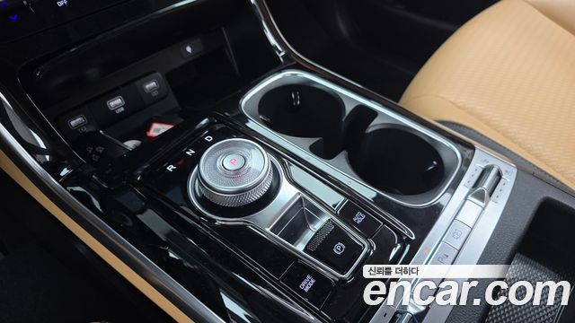 Kia Carnival (IV) Gasoline 9-Seater Signature 2023 — фото 9