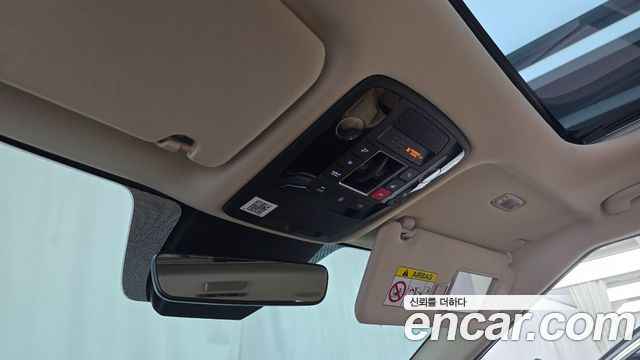 Kia Carnival (IV) Gasoline 9-Seater Signature 2023 — фото 17