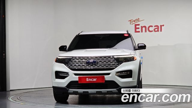 Ford Explorer (VI) 2.3 LimIted 4WD 2022 — фото 3