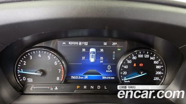 Ford Explorer (VI) 2.3 LimIted 4WD 2022 — фото 8