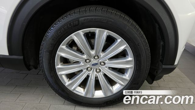 Ford Explorer (VI) 2.3 LimIted 4WD 2022 — фото 21