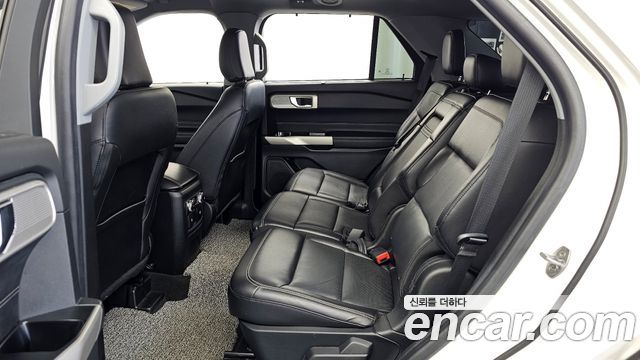 Ford Explorer (VI) 2.3 LimIted 4WD 2022 — фото 26
