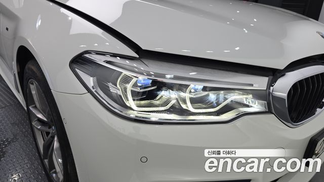 BMW 5 Series (G30) 530i xDrive M Sport Package Plus 2017 — фото 22