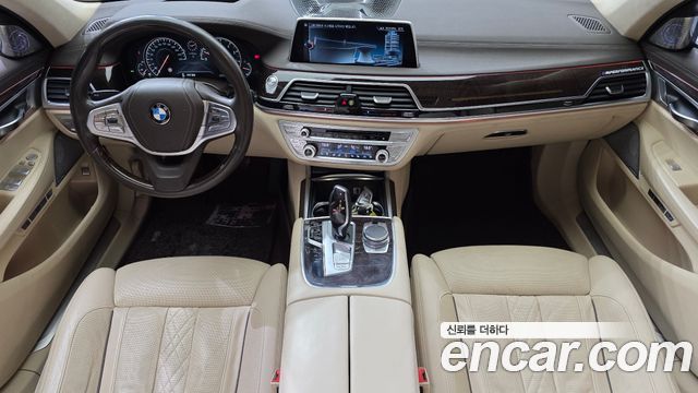 BMW 7 Series (G11) 750Li xDrive Premium 2016 — фото 7