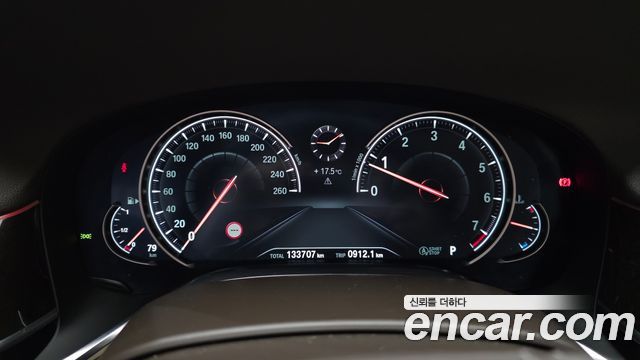 BMW 7 Series (G11) 750Li xDrive Premium 2016 — фото 8